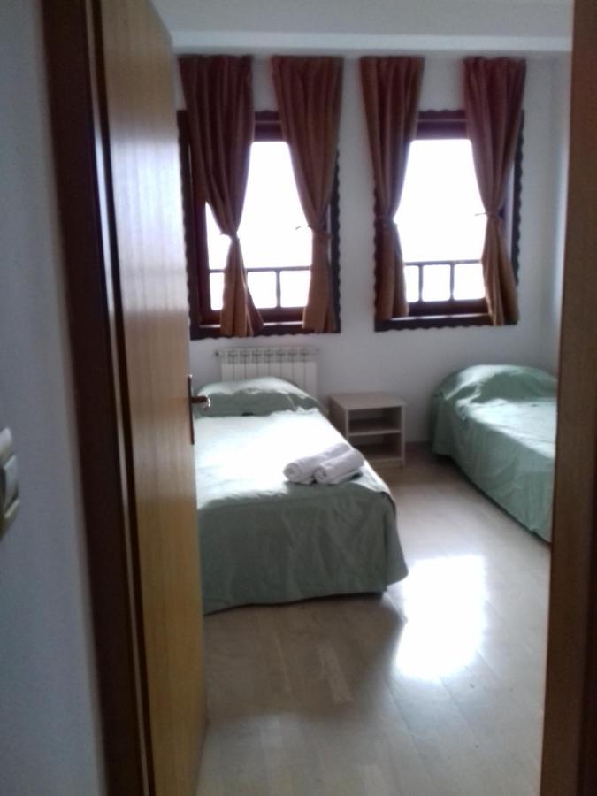 Green Oaza Apartment フォイニツァ エクステリア 写真